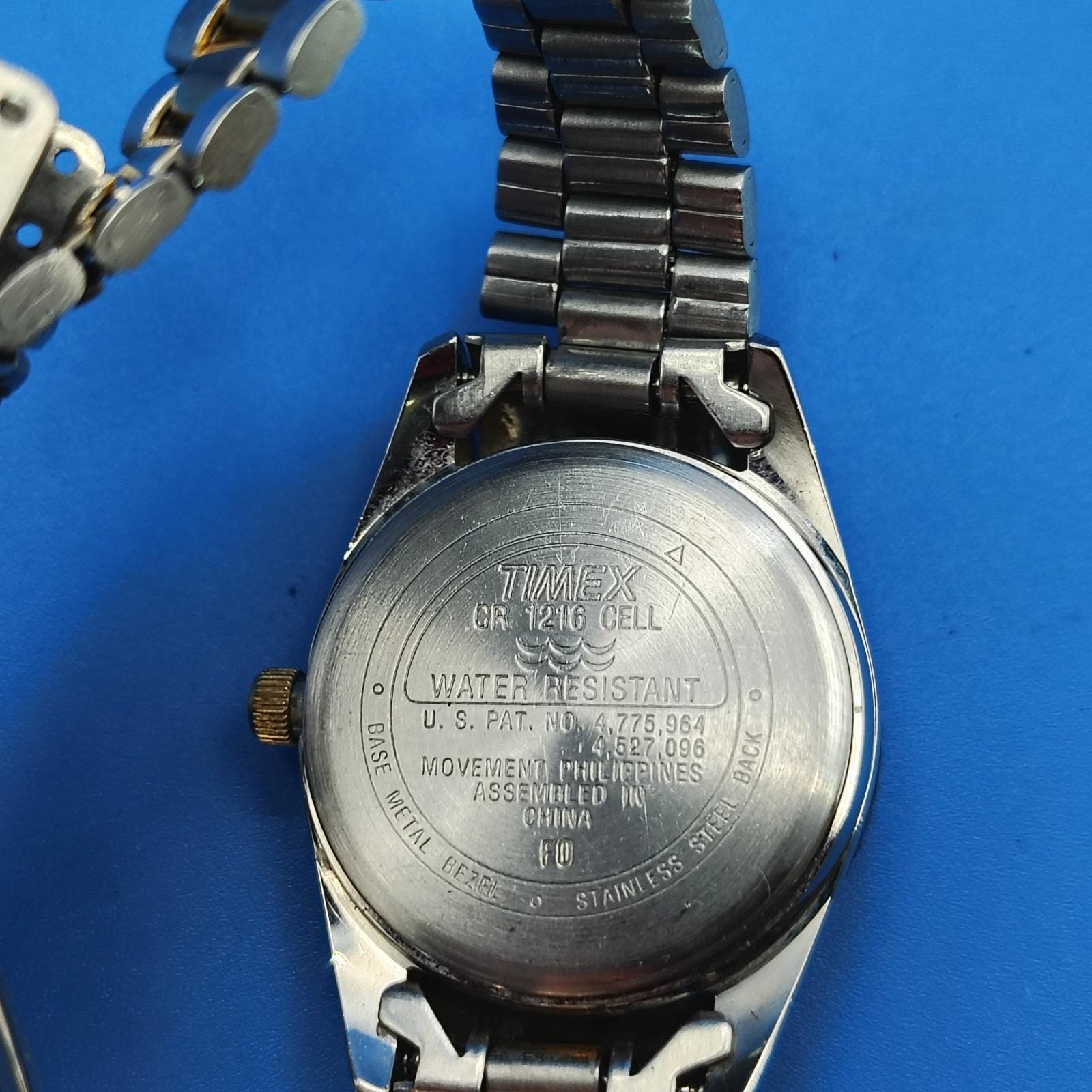 Vintage 2001 Timex Indiglo Presidential Date 25mm Women