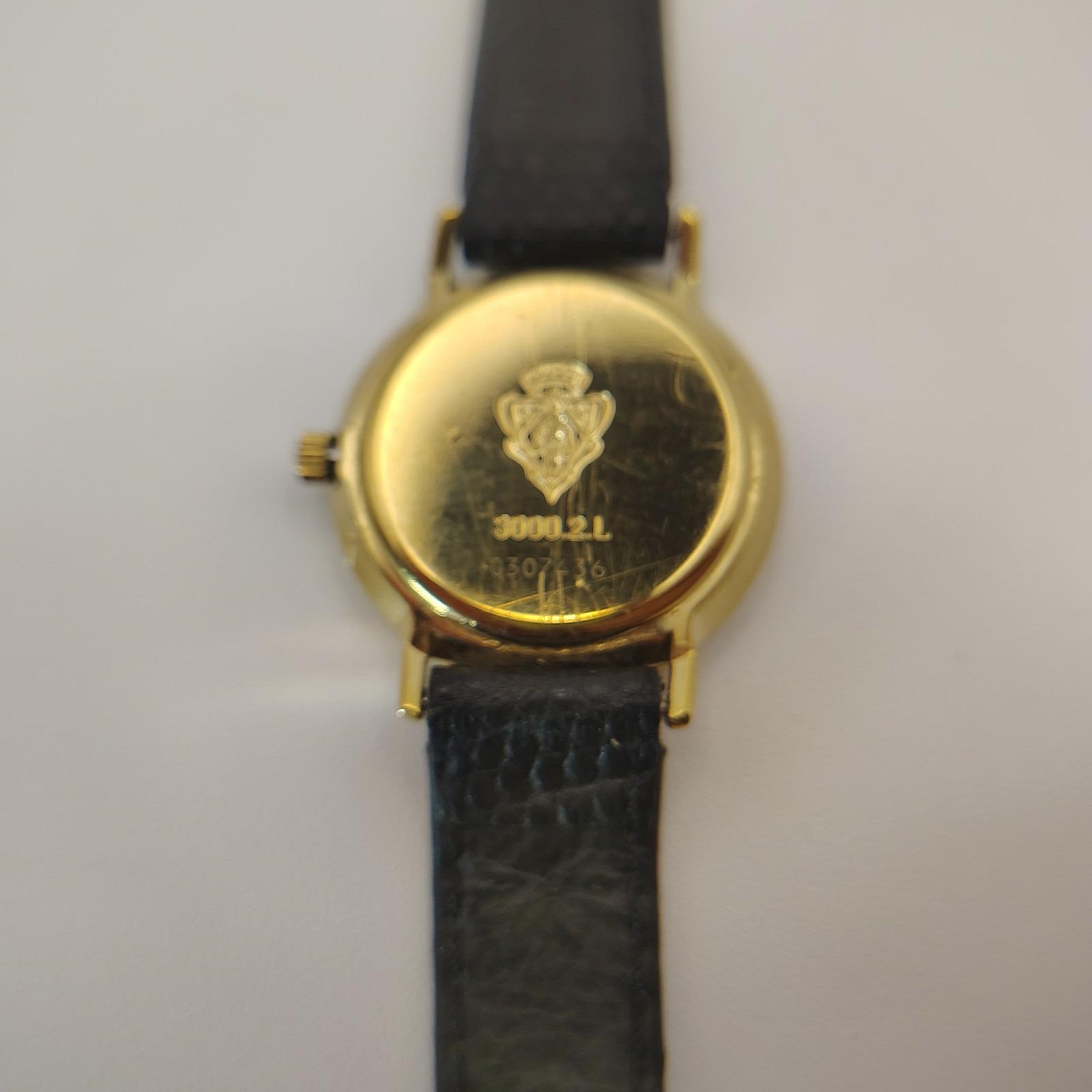 Vintage 1992 Authentic GUCCI 3001L SWISS Women display picture 3