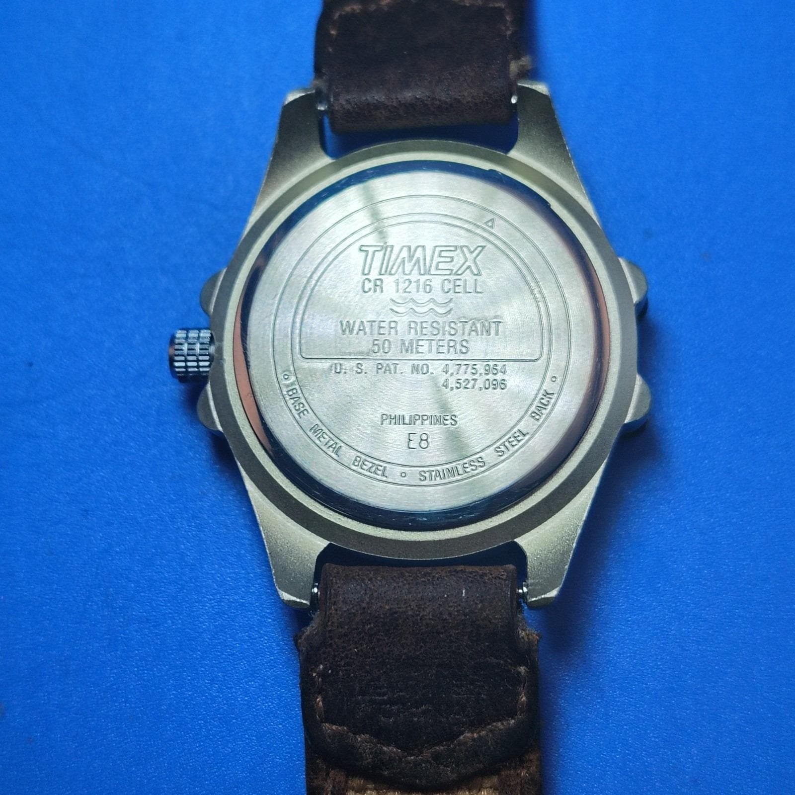 Vintage 1997 Timex Expedition Indiglo 30mm Women display picture 3