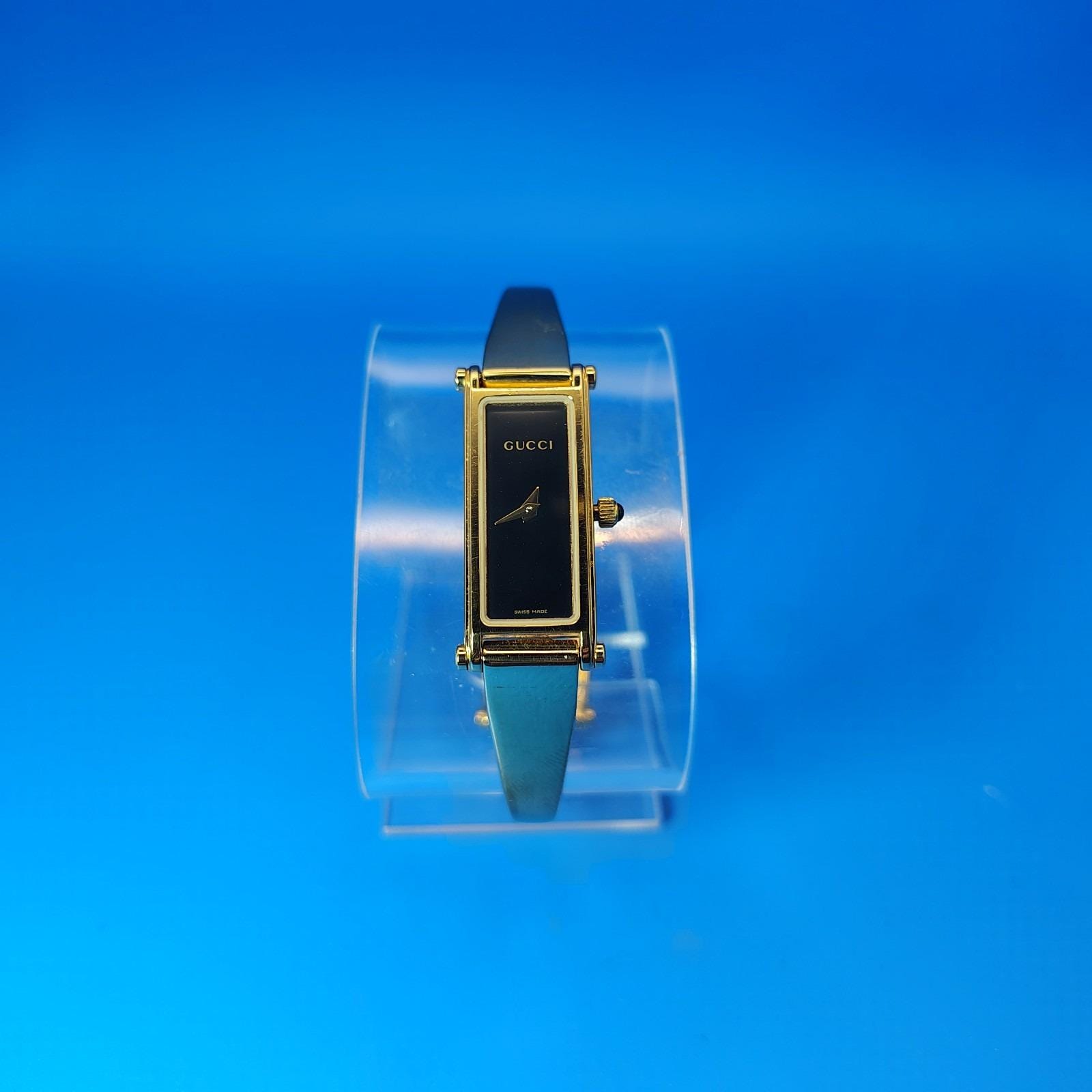 Authentic Gucci 1500L Vintage 1992 Swiss Made Tank Women\'s‎ Quartz Bangle Watch Authentic Gucci 1500L Vintage 1992 Swiss Made Tank Women main image 4