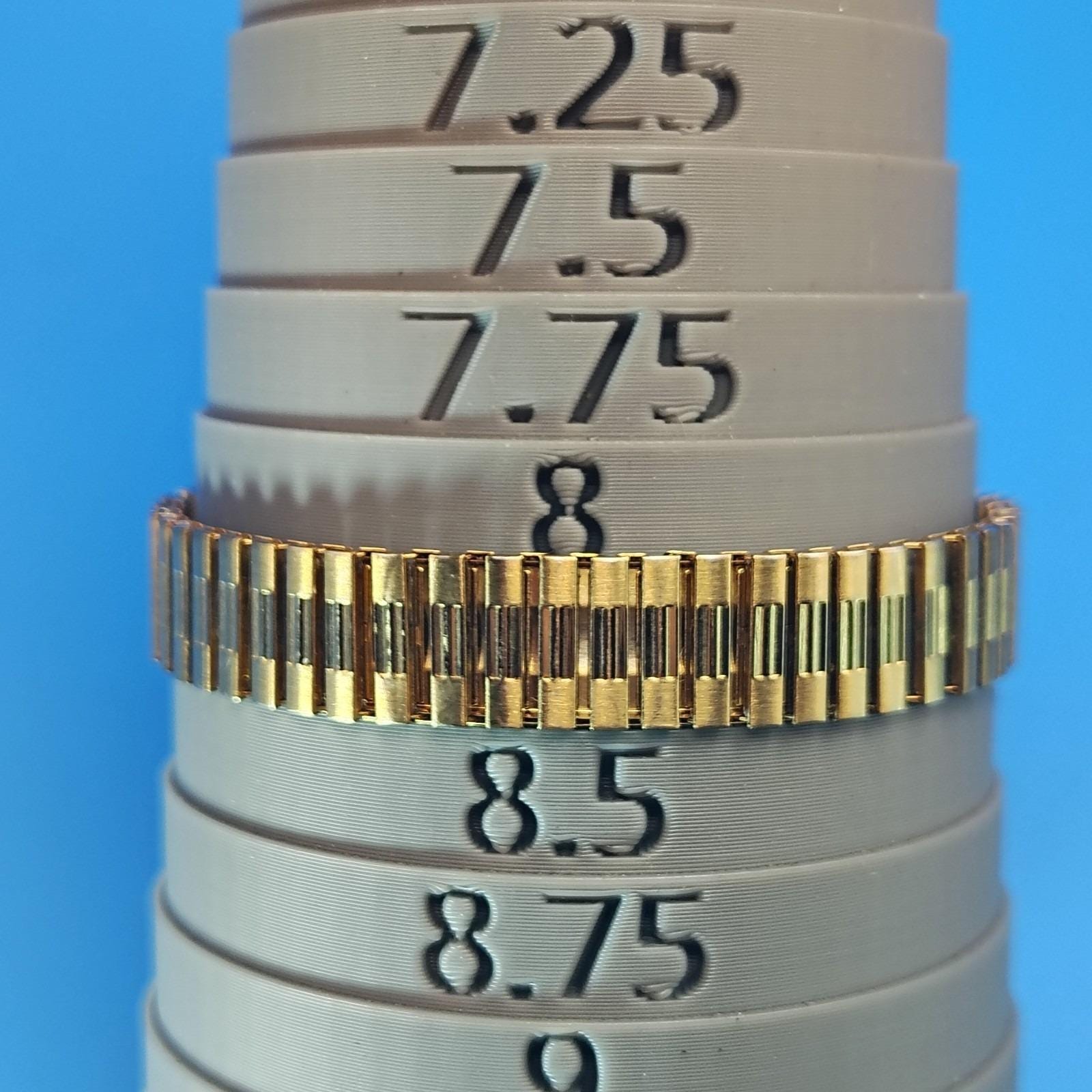 Vintage‎ 2007 Timex Indiglo 30mm Women\'s Quartz Watch Gold Tone Stretch Bracelet Vintage Timex Watch Womens Gold Tone Stainless Steel Indiglo  main image 4