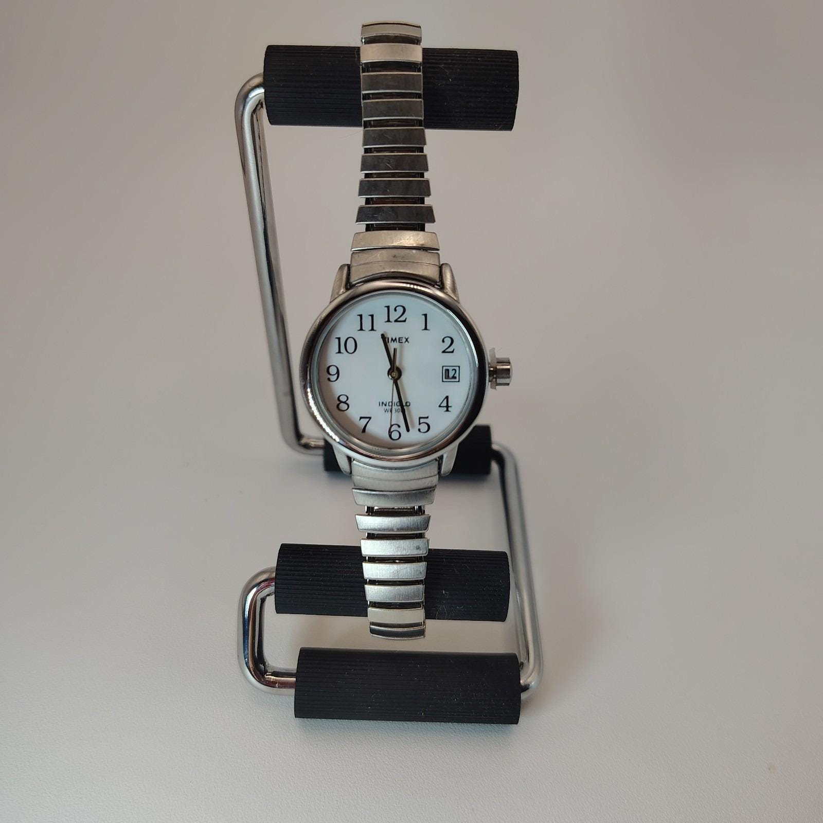 Vintage 2004 Timex Indiglo Date 27mm Women display picture 3
