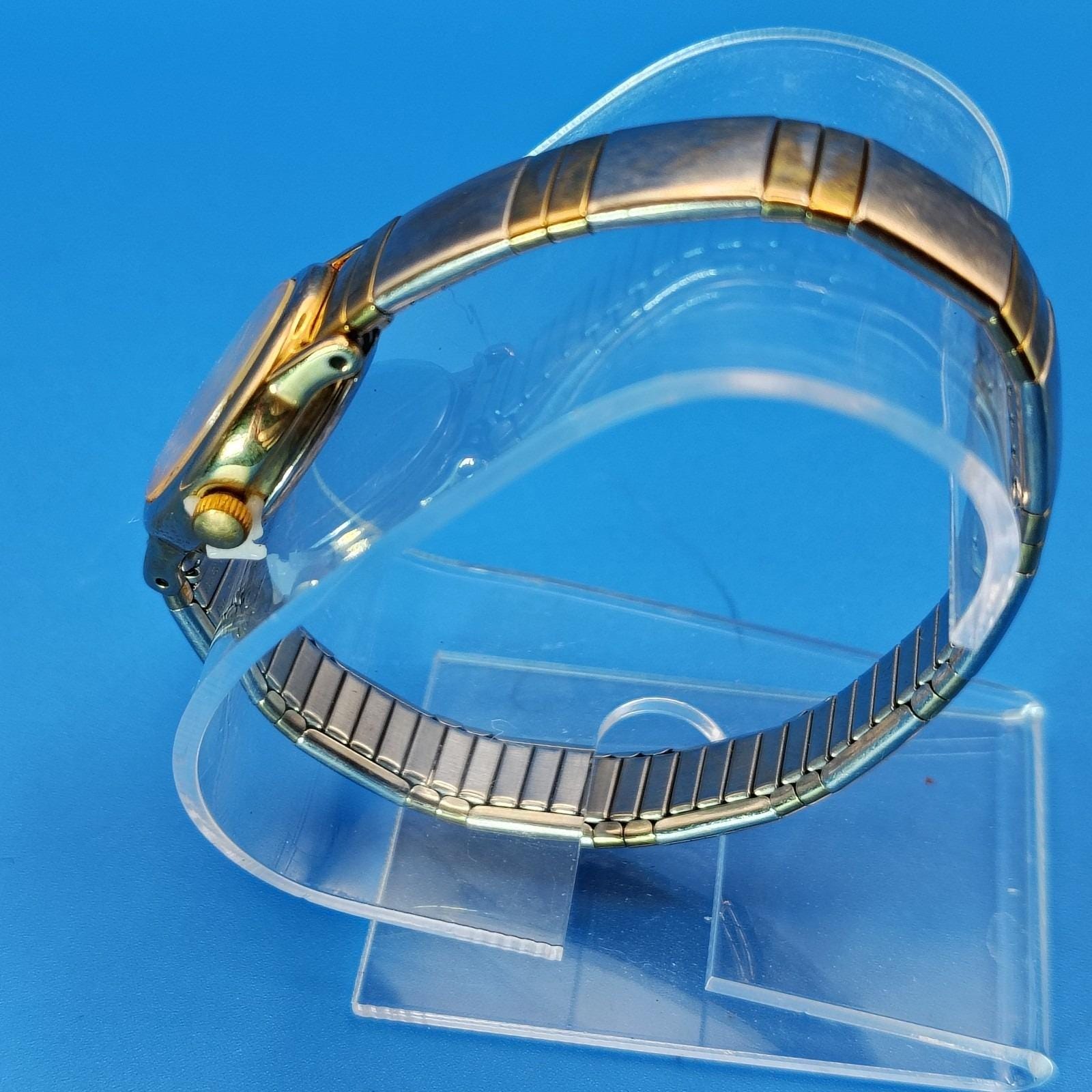 Vintage 1994 Timex 24mm Oval Women