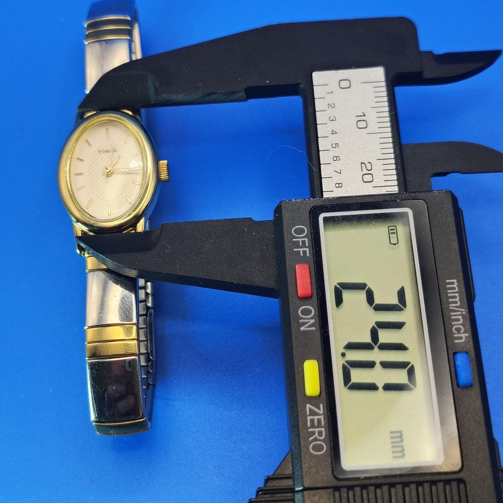 Vintage 1994 Timex Oval 24mm Two Tone Women display picture 1