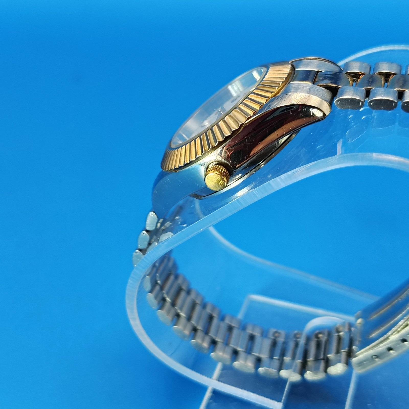 Vintage 2001 Timex Indiglo Presidential Date 25mm Women\'s‎ Two Tone Quartz Watch Vintage 2001 Timex Indiglo Presidential Date 25mm Women main image 4