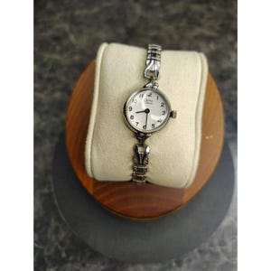 Vintage Caravelle by Bulova 1960s Womens Quartz Watch Stainless steel