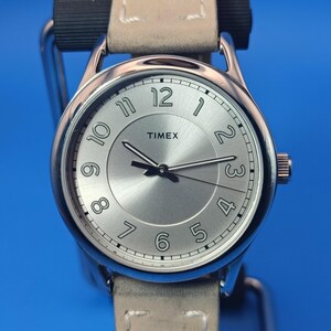 2020 Timex Elegance 35mm Women\'s Quartz Watch Silver Dial Fully Restored‎ Women main image 4