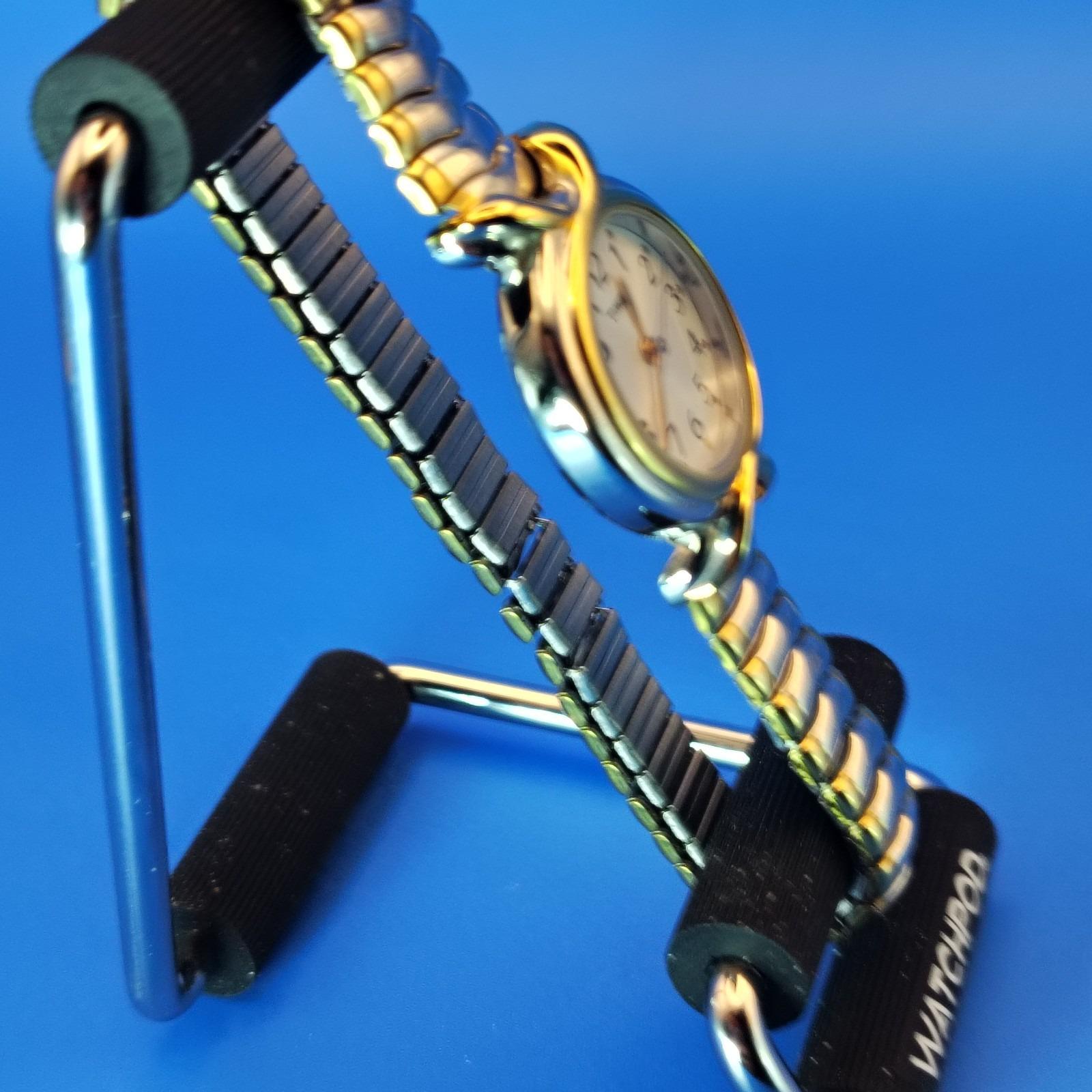 Vintage 2006 Timex Elegant 25mm Women display picture 1