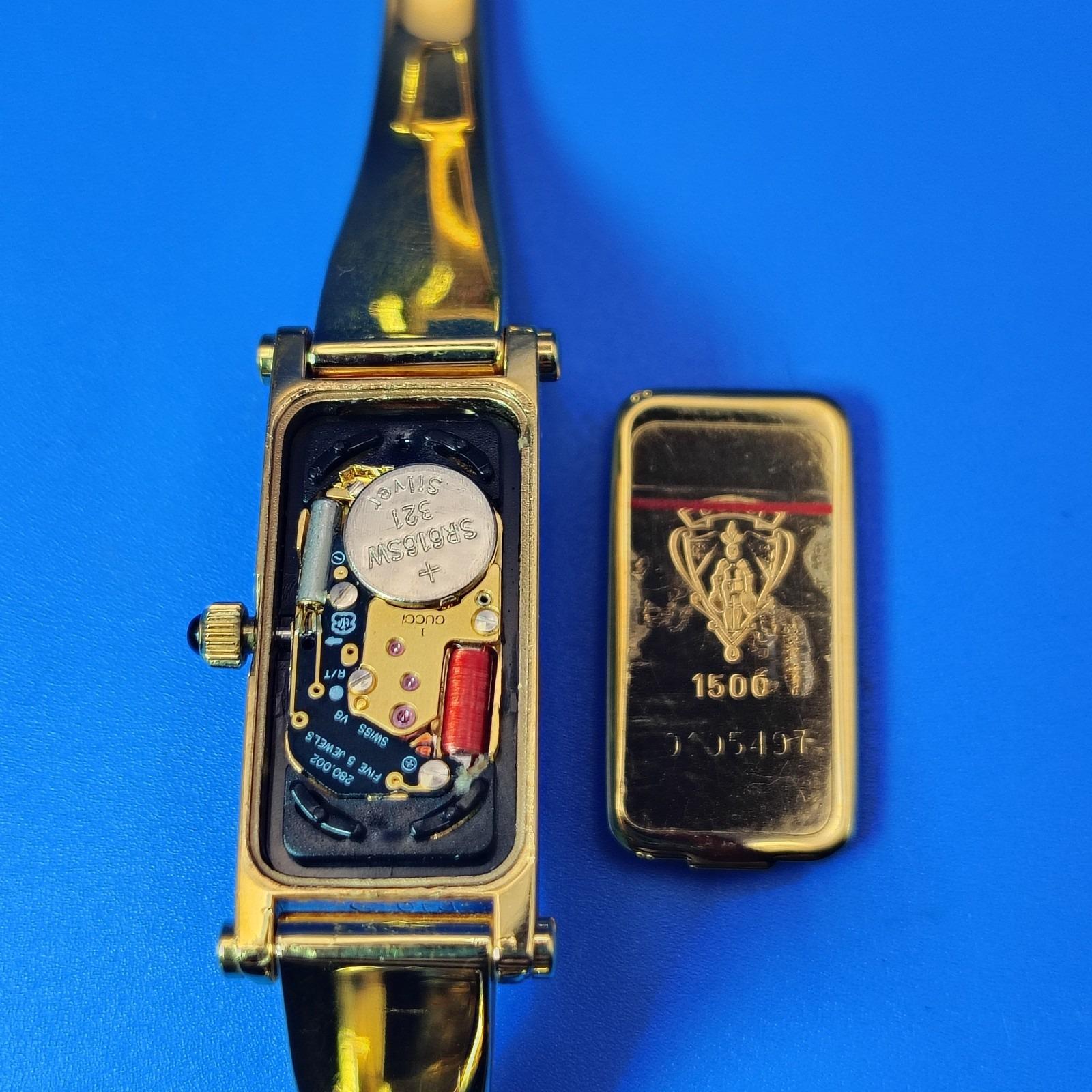 Authentic Gucci 1500L Vintage 1992 Swiss Made Tank Women display picture 2