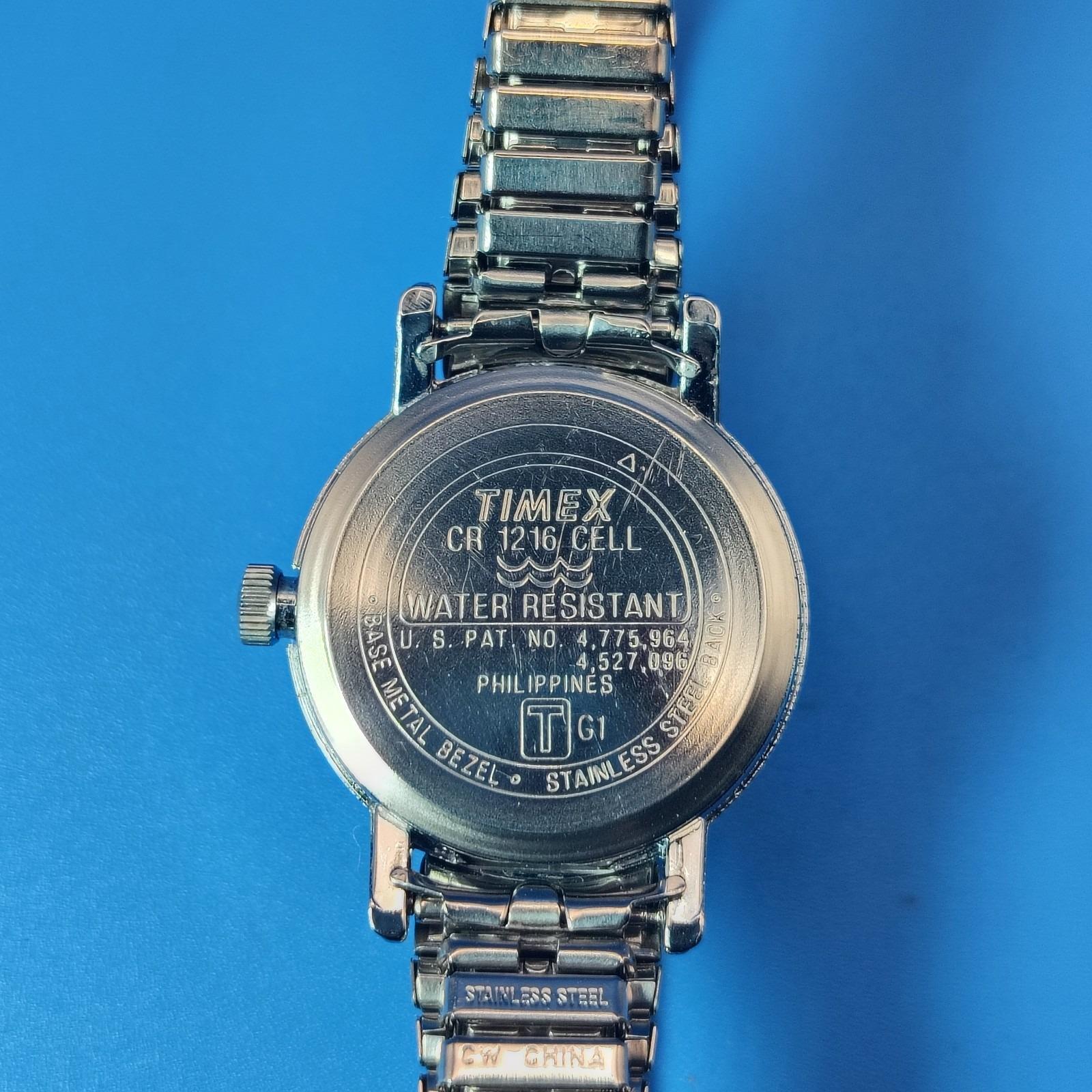 Vintage 1993 Timex Indiglo 23mm Women display picture 2