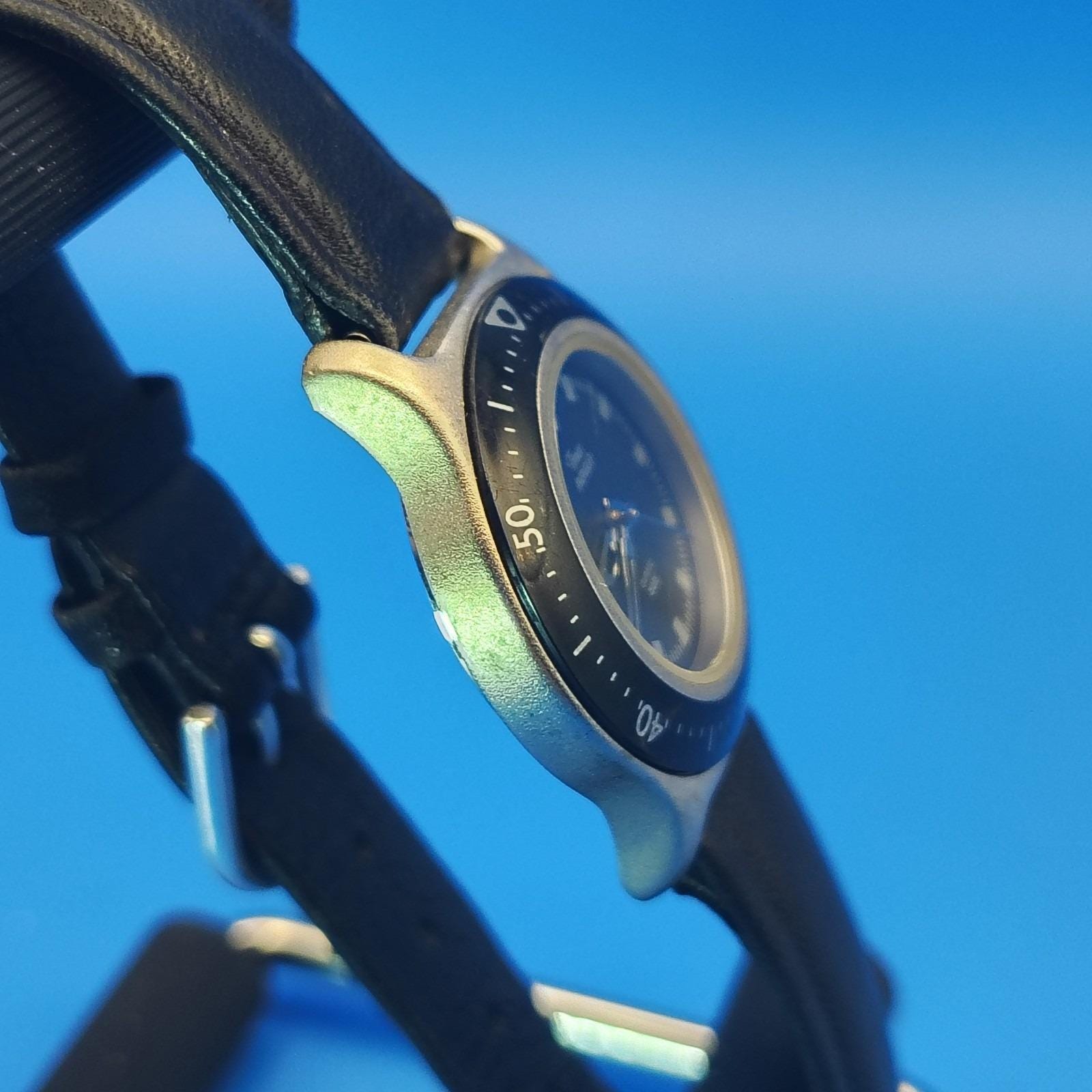 Vintage 1995 Timex Indiglo Diver 27mm Women display picture 1