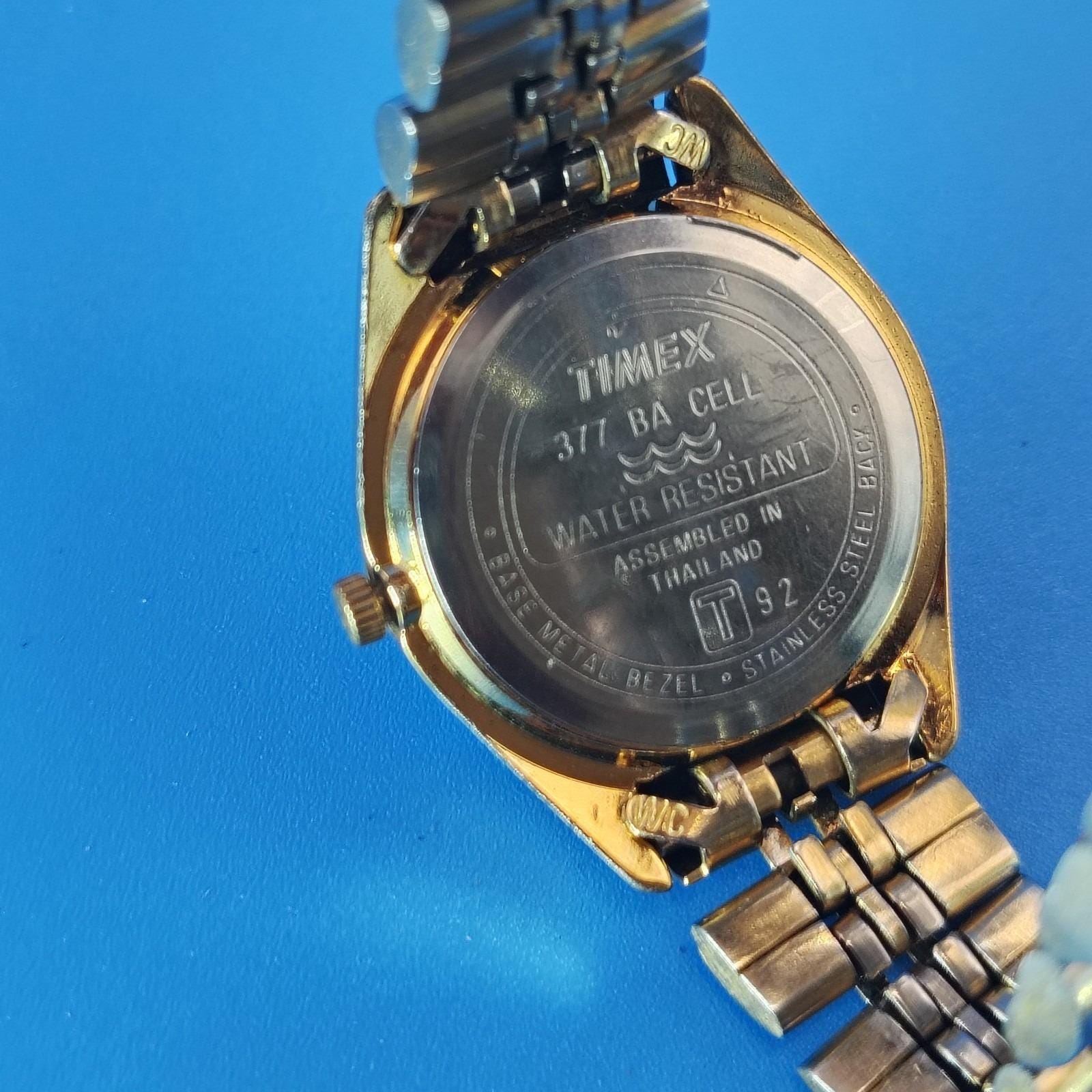 Vintage 1992 Timex Presidential Date 24mm‎ Women\'s Quartz Watch Sunburst Dial Vintage 1992 Timex Presidential Date 24mm Women main image 3