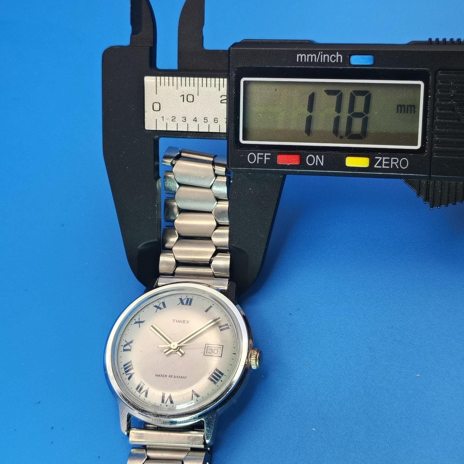 Vintage 1976 Timex Date Mechanical Wind 35mm Mens Watch Iridescent Pearl‎ Dial Vintage 1976 Timex Date Mechanical Wind 35mm Mens Watch  main image 3