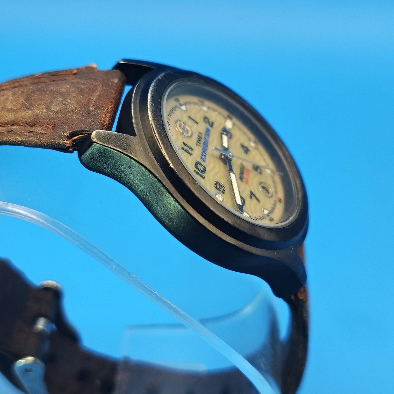 VTG 2002 Timex Expedition Watch Women 30mm‎ Case Brown Band- New BAttery Timex Expedition Women Round Wristwatches for sale | eBay main image 2