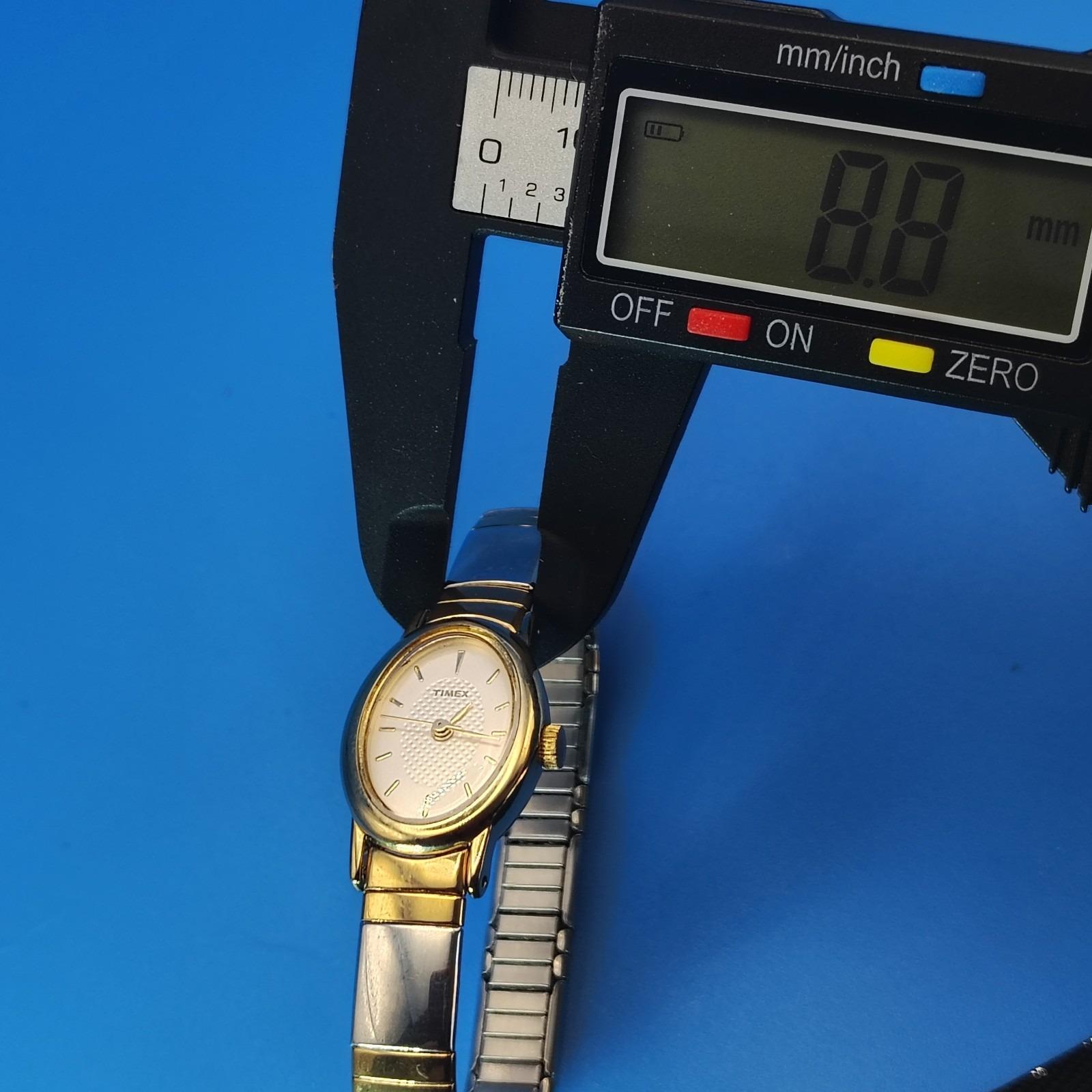 Vintage 1994 Timex Oval 24mm Two Tone Women display picture 3