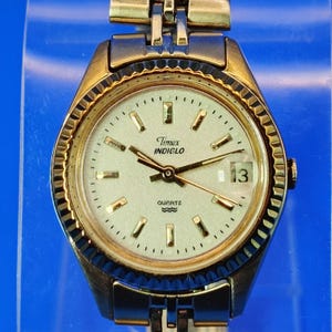Vintage Timex Indiglo Watches - Etsy - Page 3 display picture 1
