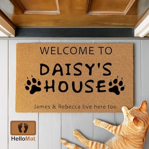 Custom Dog Print Name Doormat, Dog Name Doormat, Custom Pet Doormat, Dog Paws Doormat, Paw Print Doormat, Dog Mom Housewarming  Gift