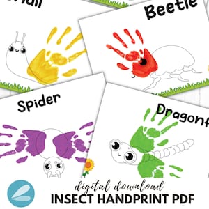 Op de afbeelding: Printbare insecten handafdruk knutsel activiteit voor kinderen.  Bevat een slak, een kever, een spin en een libel.  Elk insect is zwart omlijnd en klaar voor kinderen om hun handafdrukken in de aangewezen gebieden toe te voegen.  De woorden "Spin", "Kever", "Libel" en "Slak" zijn opgenomen in het ontwerp.