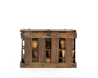 Vintage Berry Basket Crate, Vintage Kitchen, Restaurant Decor