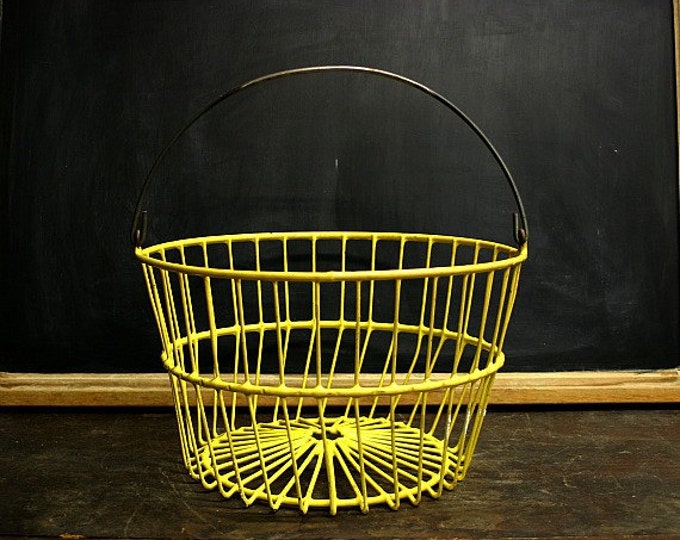 Vintage Wire Egg Gathering Basket Yellow Etsy