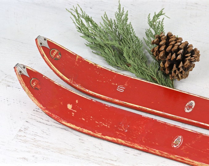 Vintage Wooden Snow Skis Red Snow Skis 1950's Antique Etsy