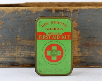 Vintage Boy Scout First Aid Kit Tin