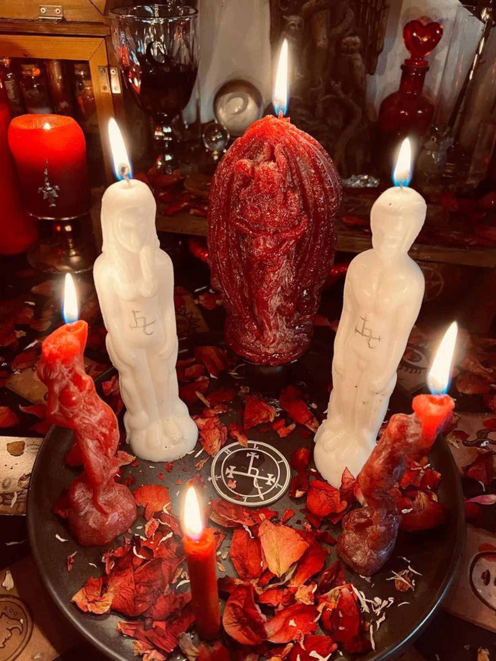 Цыганский ритуал для пробуждения страсти: ритуал с узлами и свечами