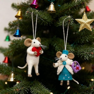 Felt Mouse Christmas Ornament – Handcrafted Wool Holiday Decor