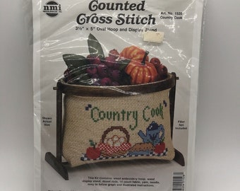 Country Cook Cross Stitch Kit Needle Magic 3 1/2" BY 5" Oval Hoop Display