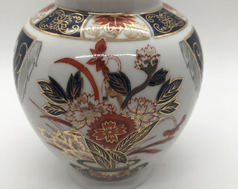 Imari Porcelain Vase Japanese Japan Asian Flower Ginger Jar Vintage 4.5” Blue Orange Gold White No Lid