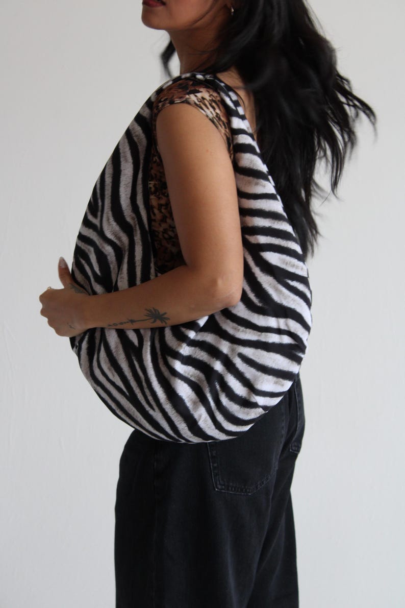 Midnight Hobo Bag PDF Sewing Pattern | Beginner Friendly - Etsy Canada