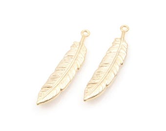 Feather Pendant in Matte Gold, Textured Feather Charm / MMG-232-P