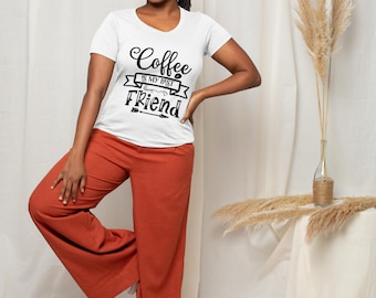 Camiseta "El café es mi mejor amigo": divertida camiseta gráfica para amantes de la cafeína