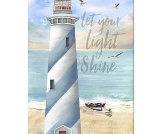 Panel de tela "Deja que tu luz brille" con diseño de faro - Colección de telas náuticas de Timeless Treasures