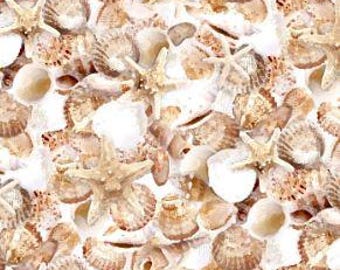 Tela con diseño de conchas marinas "Deja que tu luz brille" - Colección de telas náuticas de Timeless Treasures
