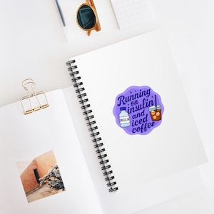 Hardlopen op insuline en ijskoffiespiraal notitieboek | Diabetesbewustzijnsdagboek | T1D-cadeau | TheLowSupplyCo