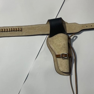 Western Cowboy Vintage Belt Ammo Loops Leather Holster .22 .357 .38 .44 .45