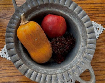 Primitive Farmhouse Pewter Bowl, Decorative Rustic Vintage Centerpiece