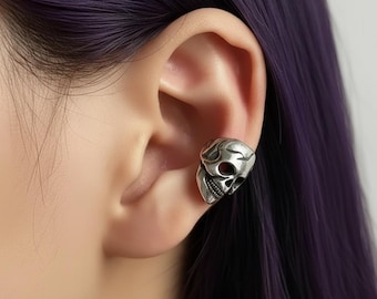 thumbnail image 2 of Black Gothic Skeleton Hand Ear Cartilage Clip Fake Piercing Earring For Men Women Silver Color Punk Goth Halloween Jewelry Gift 2 of 9