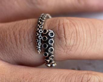 Adjustable Sterling Silver Octopus Tentacle Ring, Cthulhu Squid-Inspired Ocean Punk Jewelry