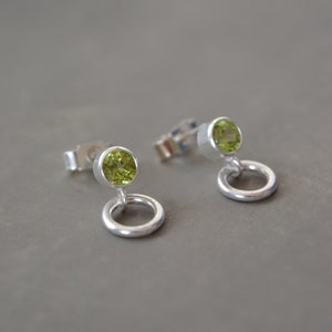 Peridot Sterling Silver Circle Stud Earrings, August Birthstone Earrings, Small Earrings, Earrings for Woman, Birthday Gift For Her