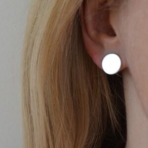 Sterling silver disc stud earrings. Handmade jewellery. Gift for her.