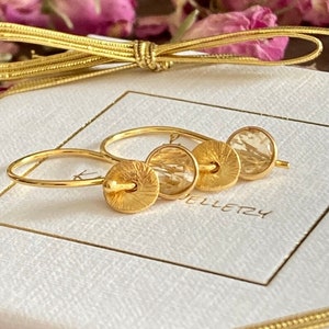 Peridot And 24k Gold Vermeil Dangle Earrings. August Birthstone Earrings. Gold and Peridot Earrings. Birthday Gift. Wedding jewellery. Citrine