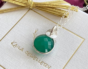 Sterling silver green onyx pendant necklace. Gift for woman