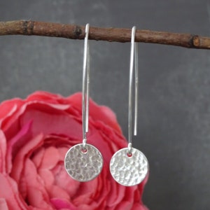 Minimalist Long Hammered  Sterling Silver Disc Dangle Earrings, Textured Earrings, Circle Earrings, Round Earrings, Everyday Earrings