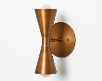 Mid Century Modern Double Brass Cone Wall Sconce Antique Brass Up Down Wall Light Stilnovo Inspired Brass Wall Lamp Bedroom Hallway Lighting