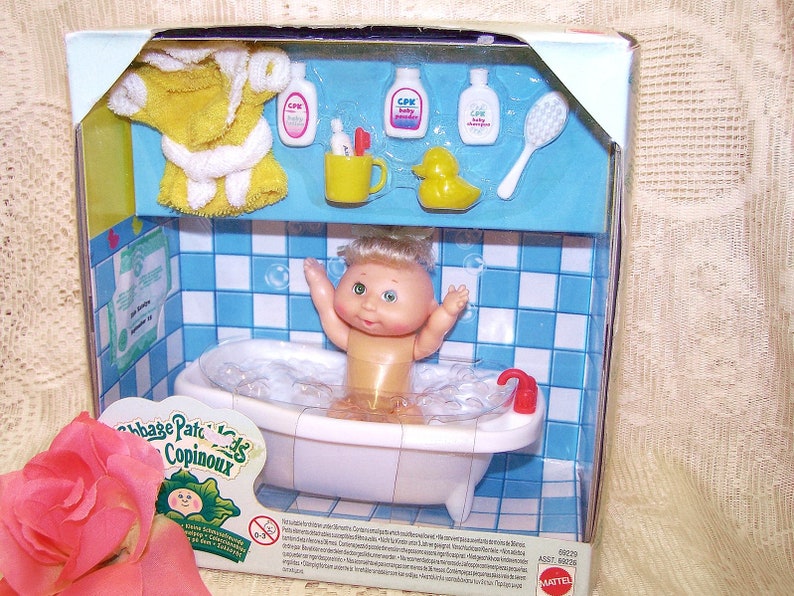 bath time cabbage patch doll