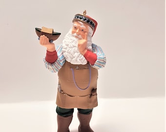 1999 Toymaker's Gift, Club Complement, Hallmark Keepsake Ornament, 1999 Hallmark Membership Ornament, Santa Ornament