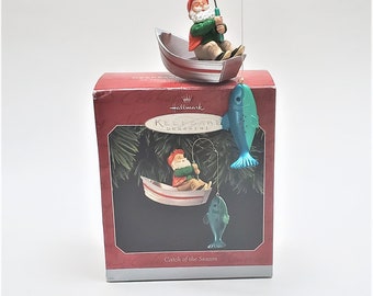 1998 Catch of the Season,  Hallmark Keepsake Ornament, Santa Catching a Big Fish From A Boat