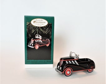 Vintage 1996 Hallmark 1937 Steelcraft Auburn by Murray Christmas Ornament, Compliment to Keepsake Ornament Collector's Series